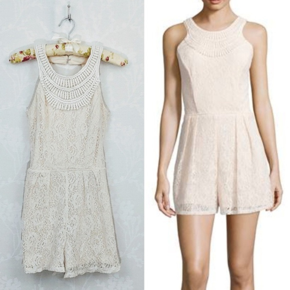 Lace cream romper